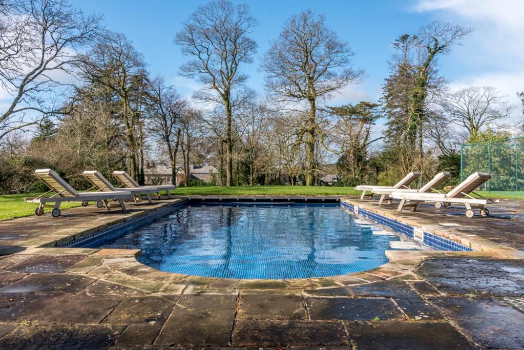 The Manor House At Boconnion Villa Bodmin Eksteriør billede